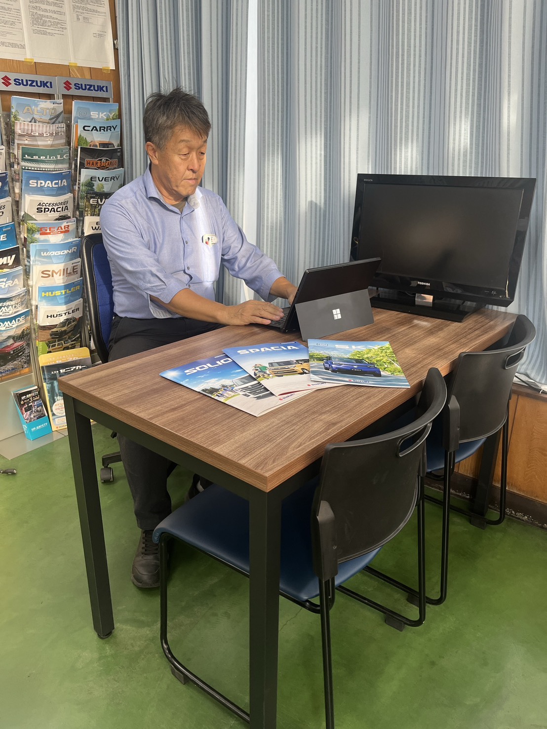 三宅カーサービスの車検と自動車整備